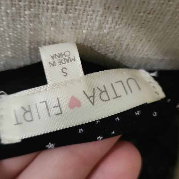 Ultra flirt Celestrial dress - Picture 3 of 4